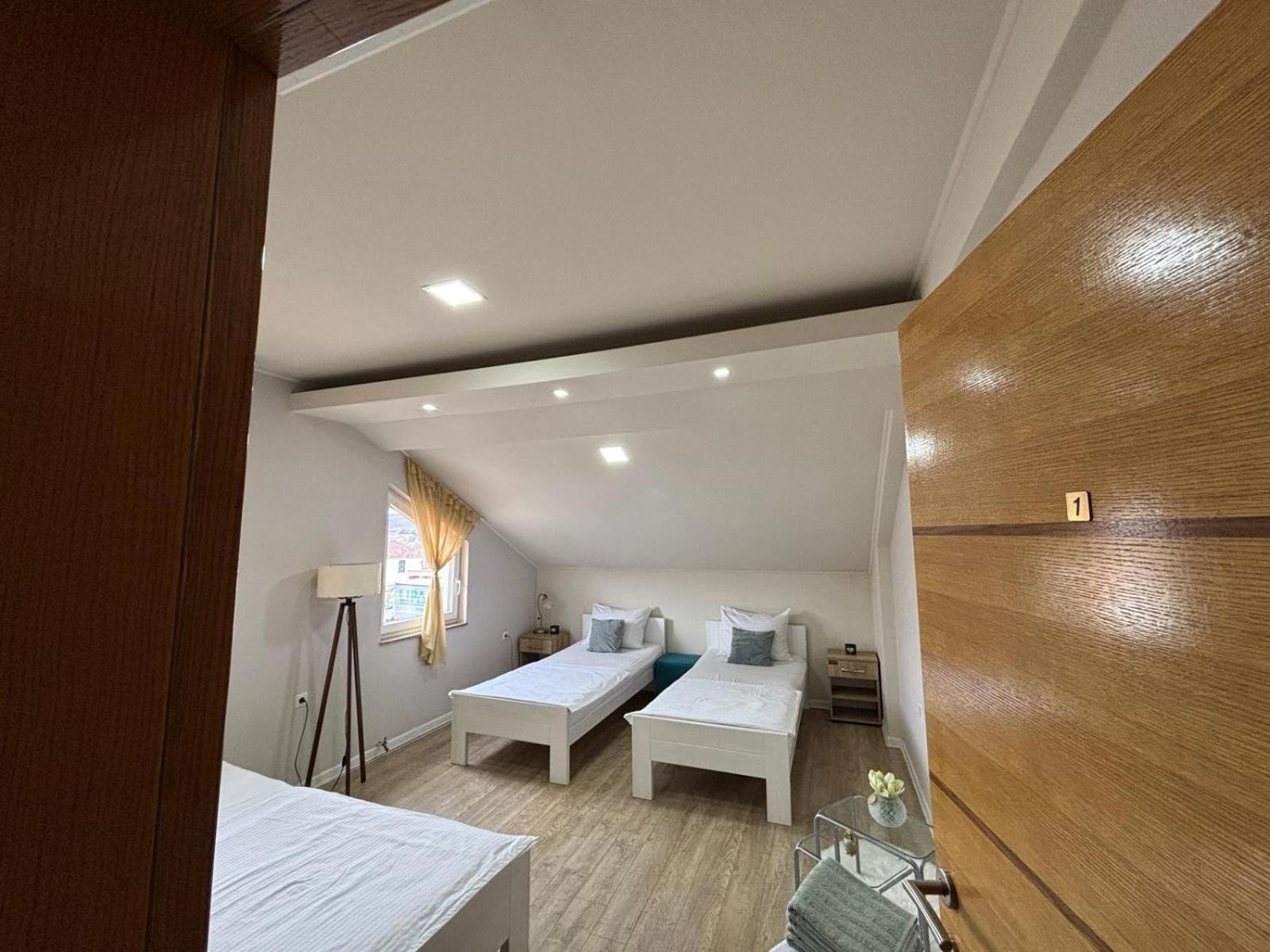 Sobe I Apartman R בילצה מראה חיצוני תמונה