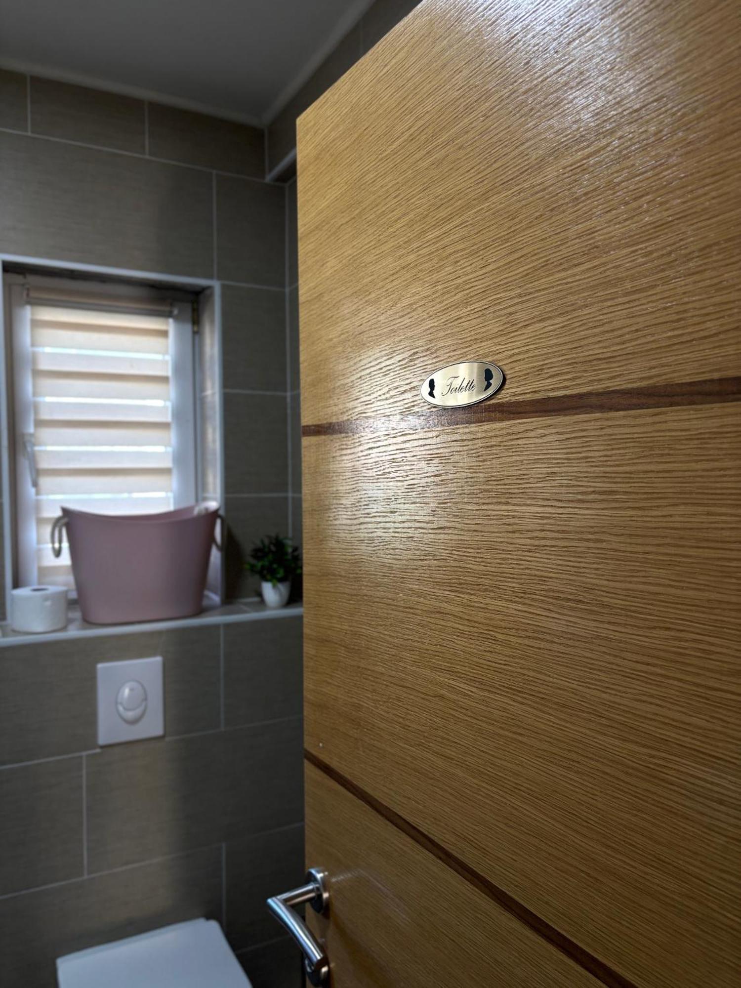 Sobe I Apartman R בילצה מראה חיצוני תמונה